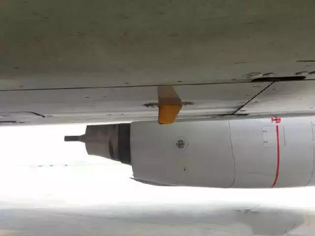 測距機（DME）系統提供飛機與地面站之間斜距（視線）距離的測量